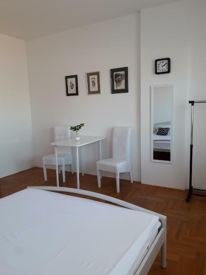Apartman Dunja Ns 2 Novi Sad Exterior foto