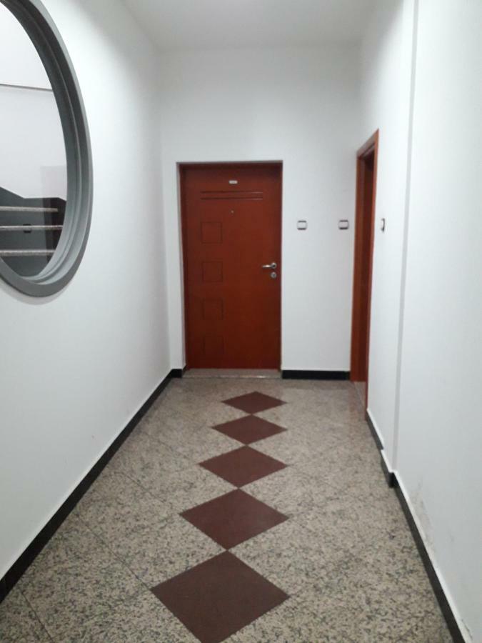 Apartman Dunja Ns 2 Novi Sad Exterior foto