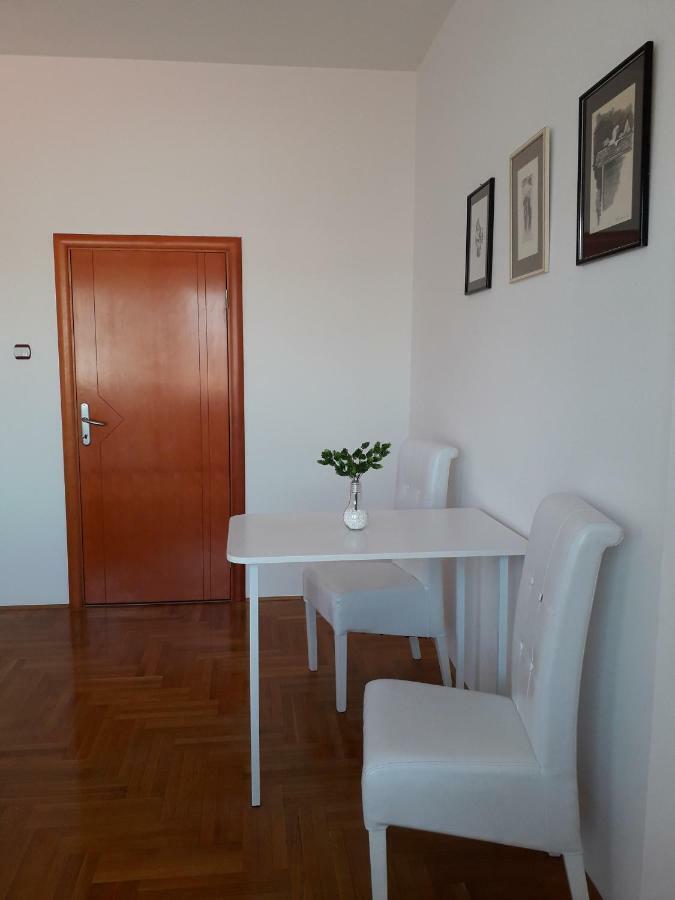 Apartman Dunja Ns 2 Novi Sad Exterior foto
